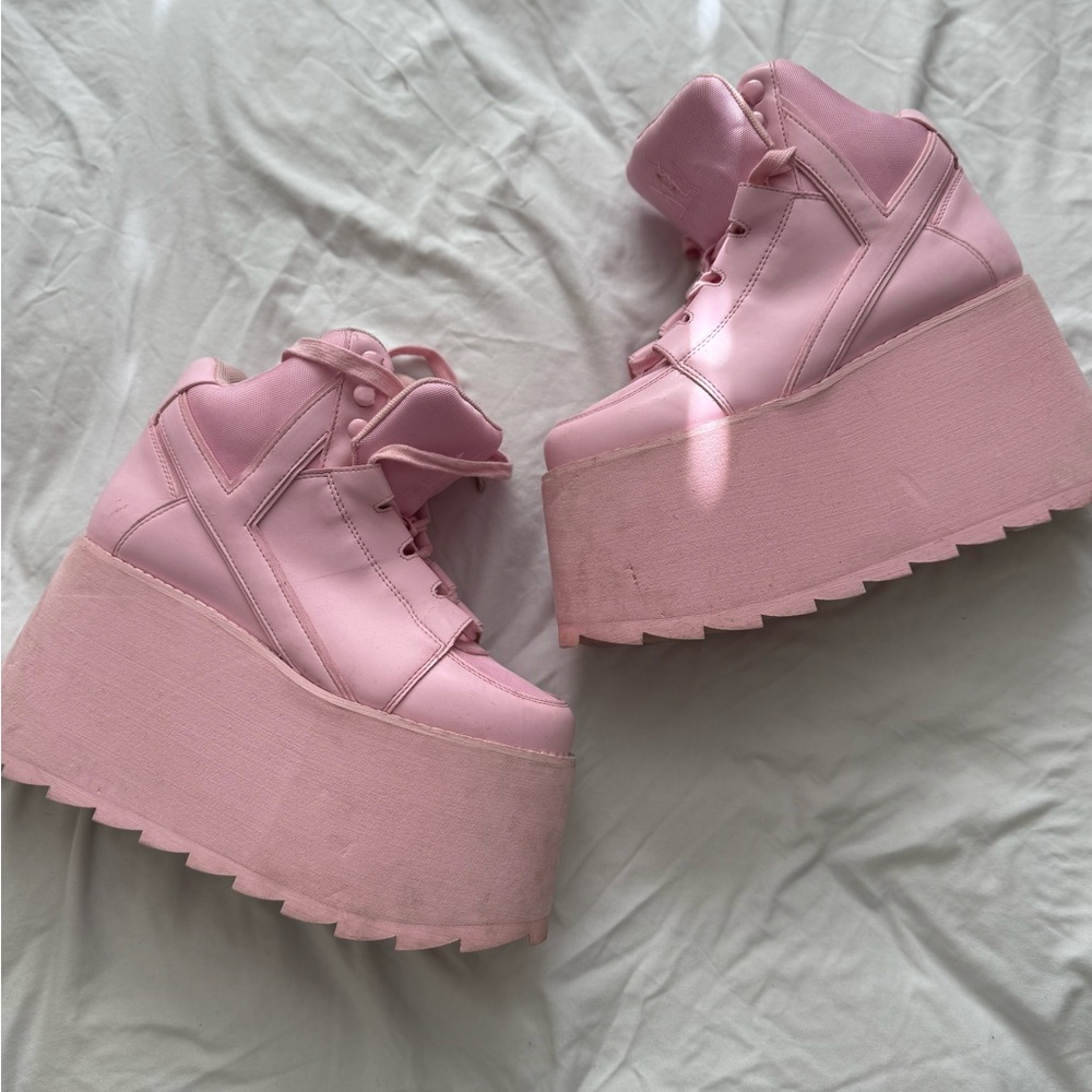 YRU Pink Platform Shoes with Chunky Sole